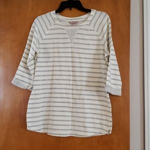 BNWOT Womens 3/4 Sleeve T Shirt Striped New Cute